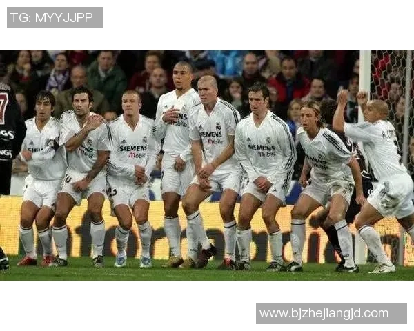 盘点世界足坛豪华球星阵容展现绿茵场上巅峰实力对决 盘点世界足坛豪华球星阵容展现绿茵场上巅峰实力对决